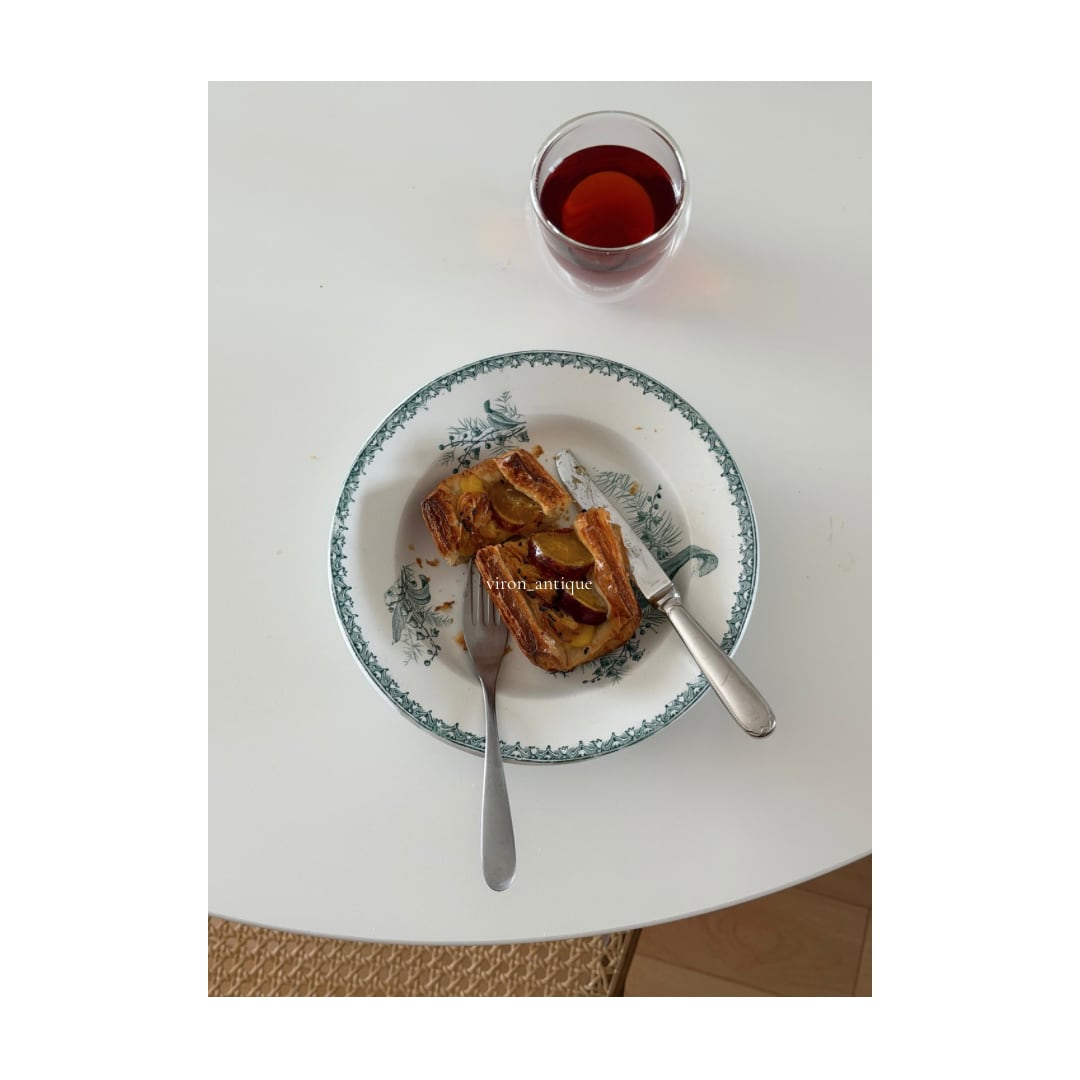 Saint amand サンタマン / ”MUGUET” すずらんの深皿プレート 1800年代 (b)