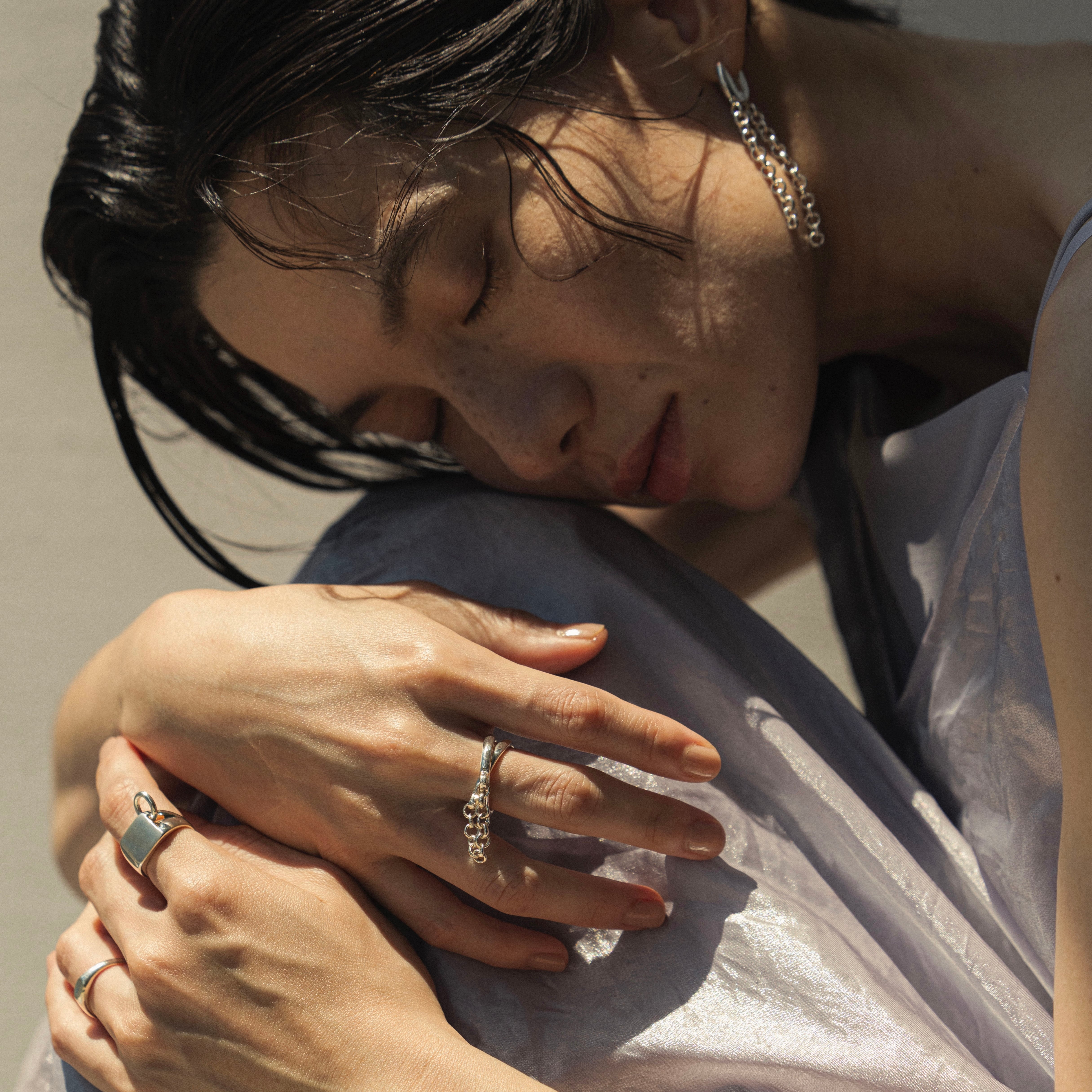 Square loop ring Silver | FLYNK