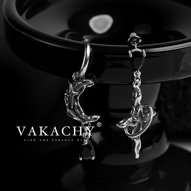 【VAKACHYシリーズ】★耳飾り★ ペア ピアス 非対称 星 月 デザイン性有り アクセサリー 気質アップ 合わせやすい