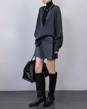 Deep v neck loose knit Sweater T20163