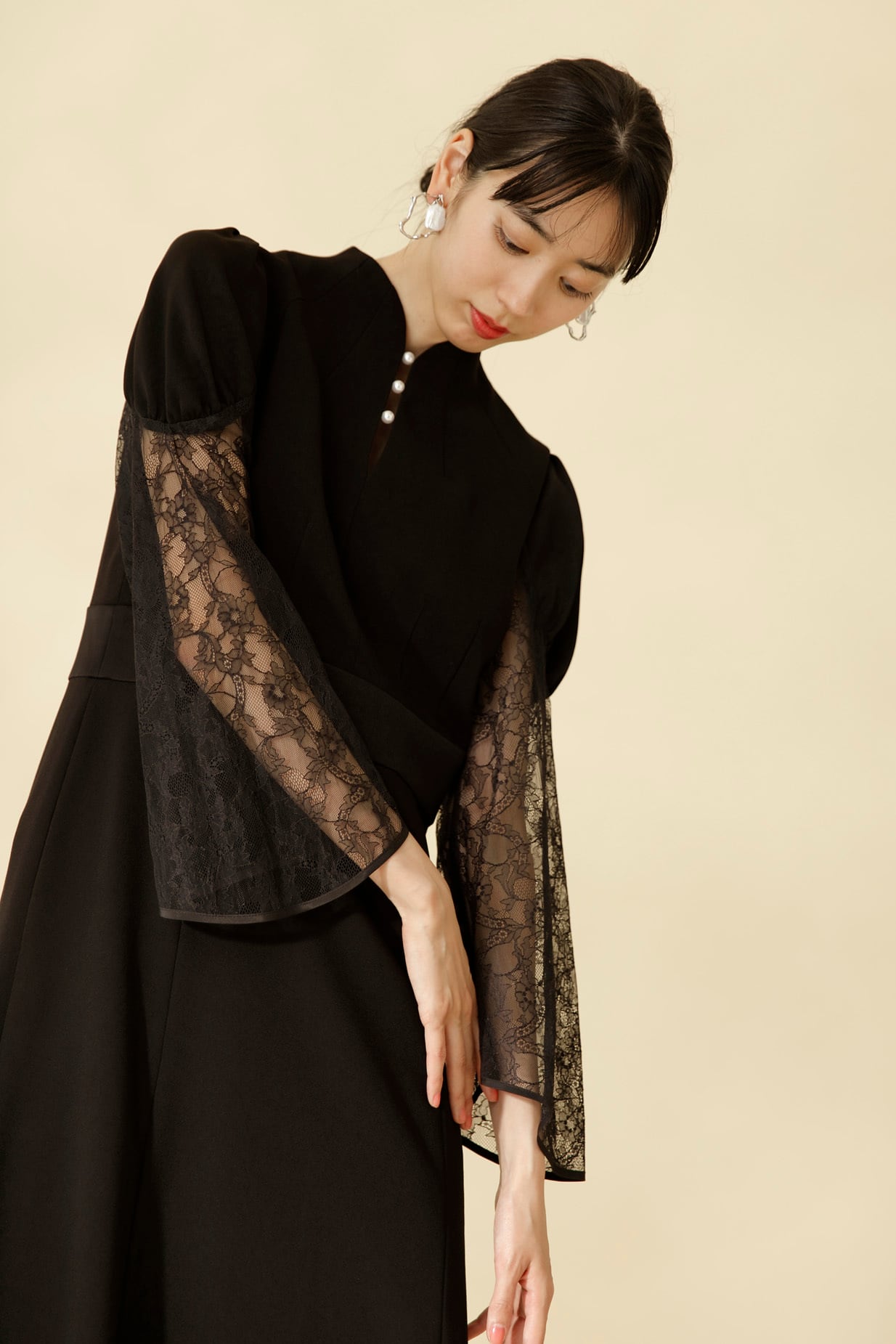 Pearl Mermaid Dress/Lace　BLACK | Arobe OFFICIAL ONLINE STORE