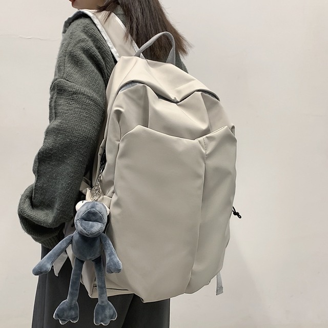 バックパック レディース リュック 春夏 秋冬 春 夏 秋 冬 黒 バッグ 大容量 リュックサック かばん ロゴ 大きめ 学校リュック 部活 合宿 旅行 通学 学校バッグ 高校生 中学生 男の子 女の子 B4 シンプル バッグパック バック ロゴ