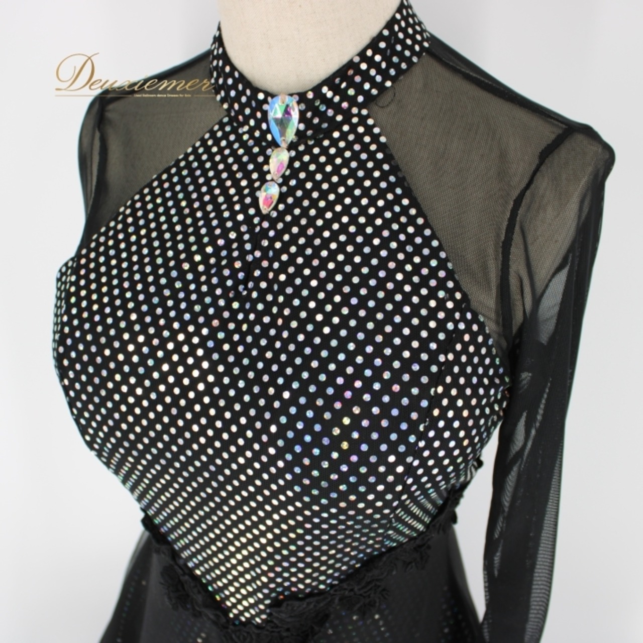 社交ダンス 衣装 スタンダード ドレス ワンピース パーティ衣装 女性用 レディース オールシーズン 黒 ブラック系 長袖 フロート 派手 キラキラ ファッション ドレスアップ パーティー衣装 結婚式 二次会 おしゃれ フェスティバル ステージ衣装 動きやすい 柔らかい 軽量 舞台芸術 演技用 ミニマル デザイン エレガント シルエット スカート ディテール