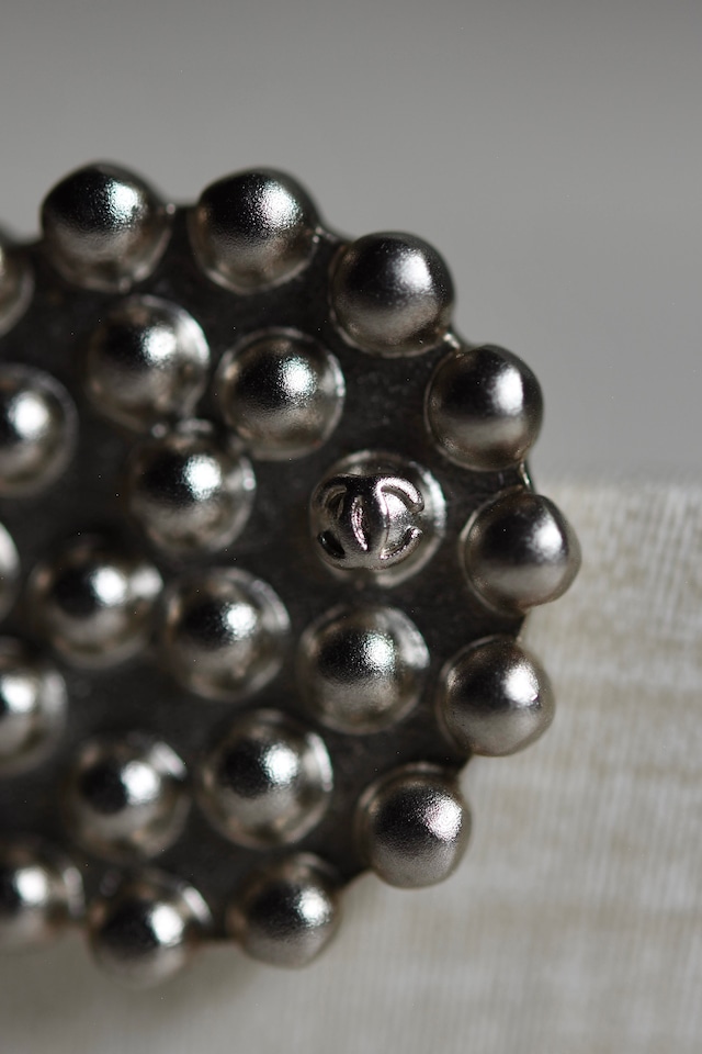 IORI/"CHANEL" earring/icon series dot