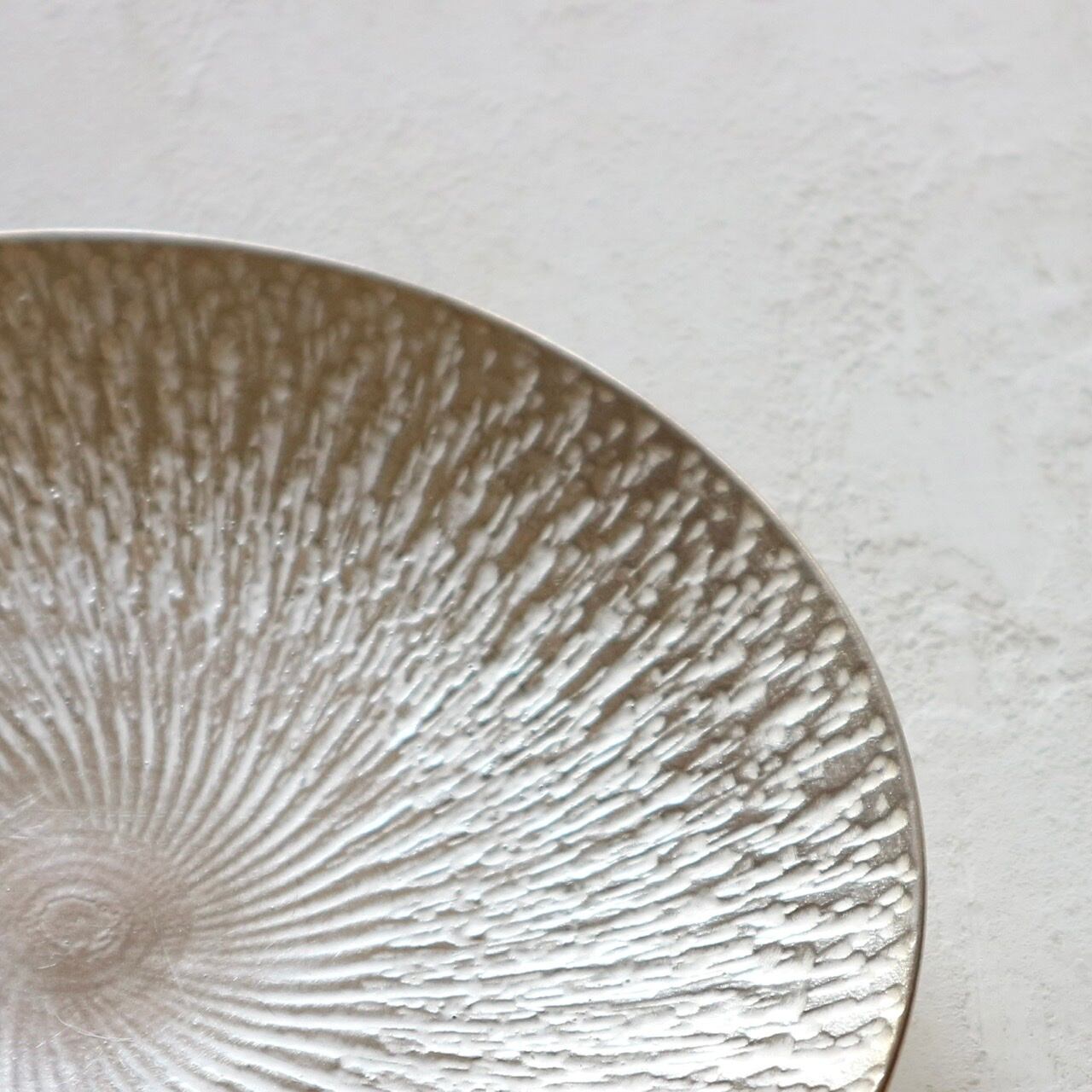 李荘窯 銀彩飛びカンナ 5寸皿 | 芦屋貴兆陶家 online shop