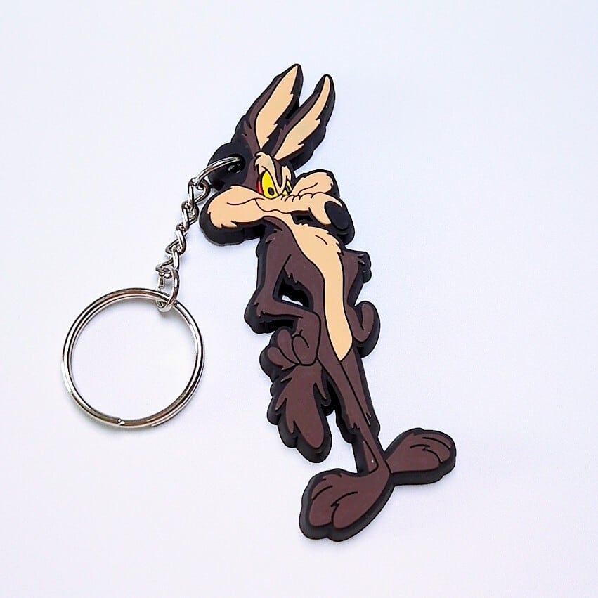 送料無料！ ★ラバーキーホルダー★ 【 Wile E. Coyote（ワイリーコヨーテ）】Looney Tunes（ ルーニーテューンズ ）〚アメリカン雑貨 アメトイ〛