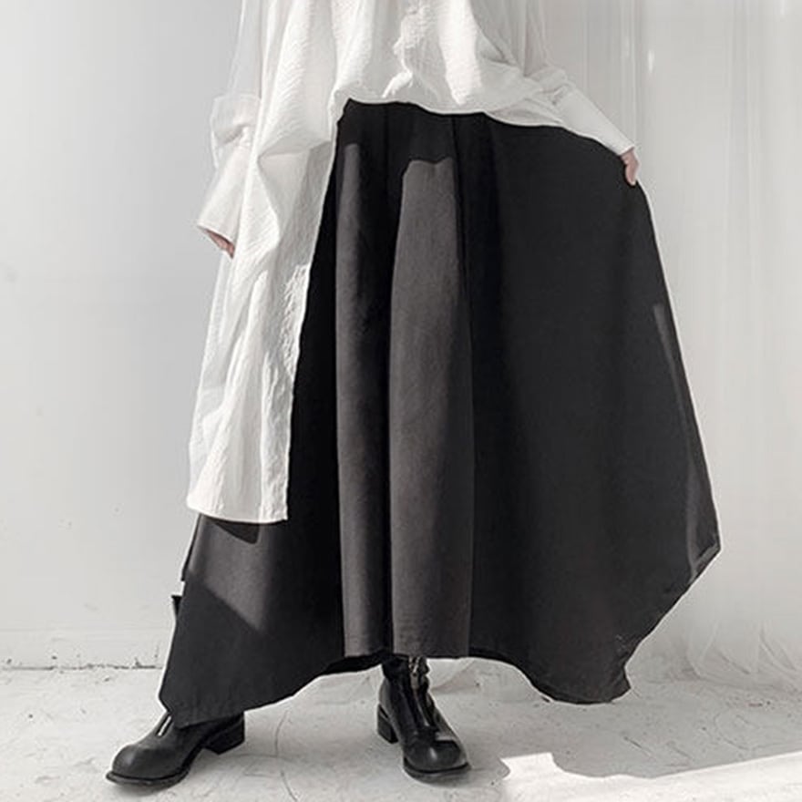 サブカル系 変形ワイドパンツ モード系黒ボトム