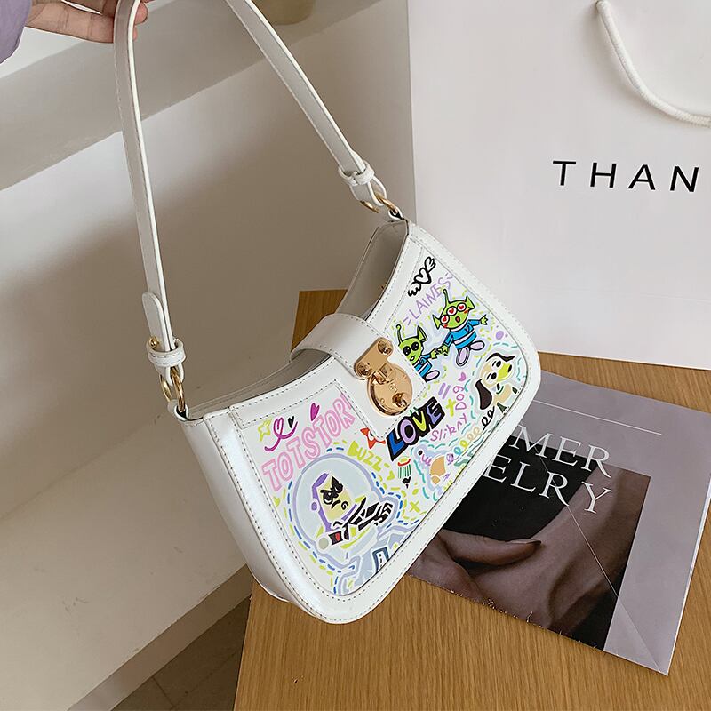 女性のスモールバッグ2020夏の新しいトレンディなワイルドショルダーメッセンジャーバッグinsファッショングラフィティ脇の下バッグ Tiancai_Wing_Bag3834089