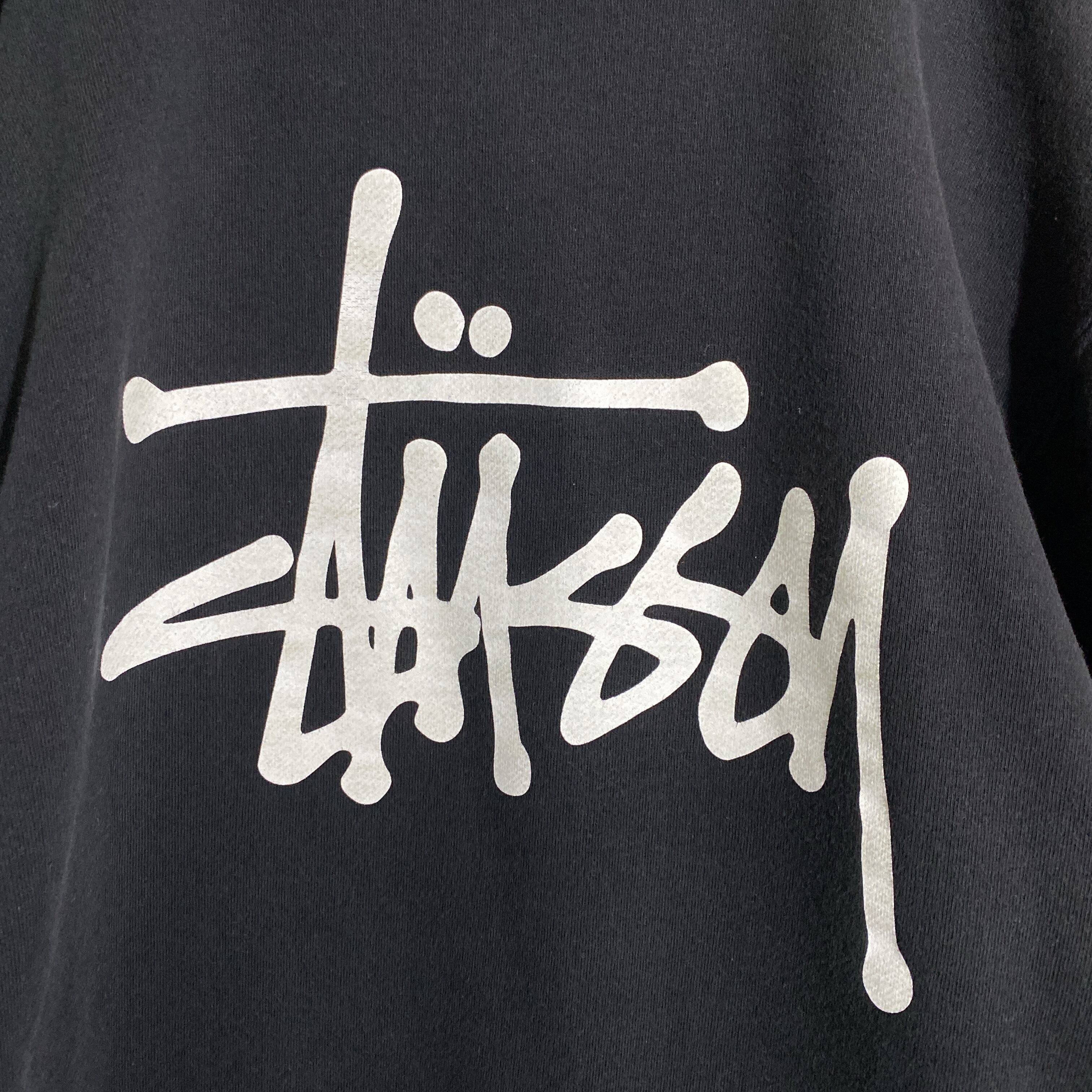 人気デザイン】stussy ステューシー バックロゴパーカーブラック L