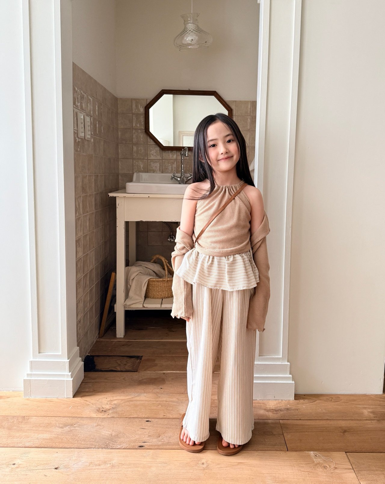 [COMMA] Halter Cardigan (Beige) (160/170) / [콤마] 홀터가디건(베이지) (160/170)