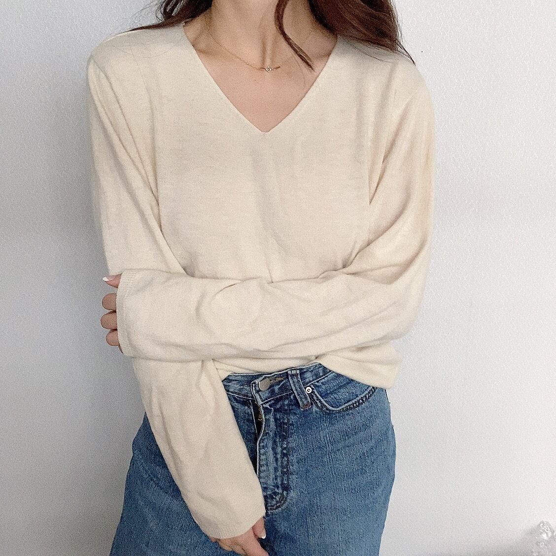 Basic V knit /ivory (12月中旬〜下旬頃発送予定)