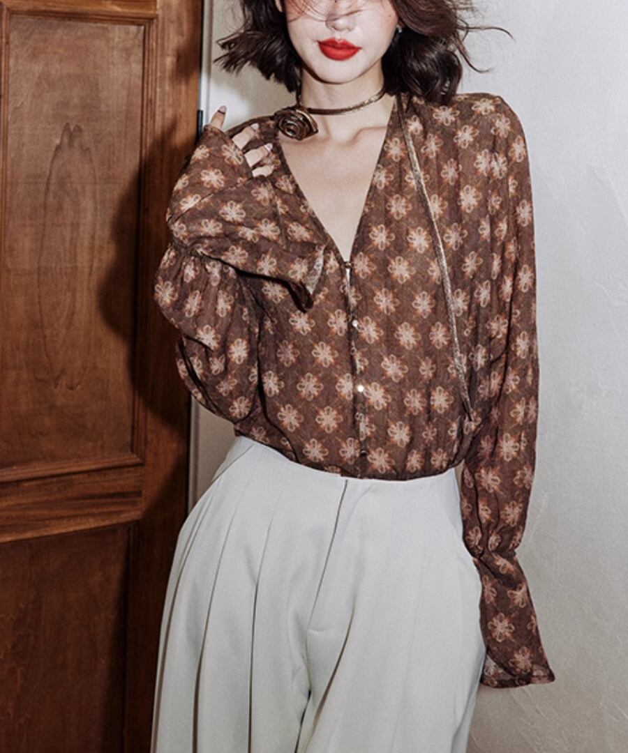 レトロジャカード◆Vネックフラワータイ ブラウス【t-10119】