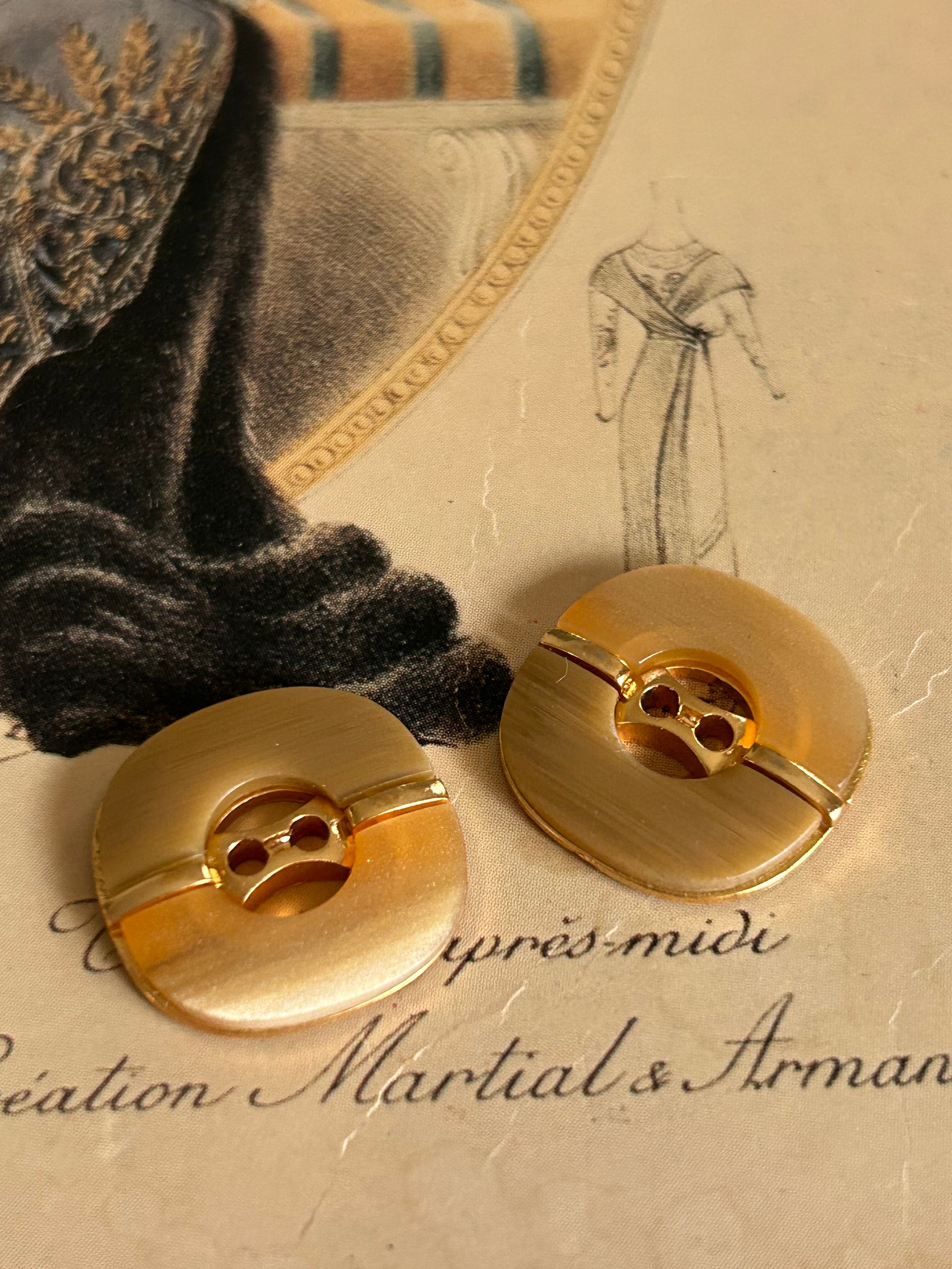 Japanese Vintage ボタン 角なしスクウェア エレガントベージュ×ゴールド 石調 18mm 昭和レトロ アクセサリーパーツ 装飾材 カルトナージュ