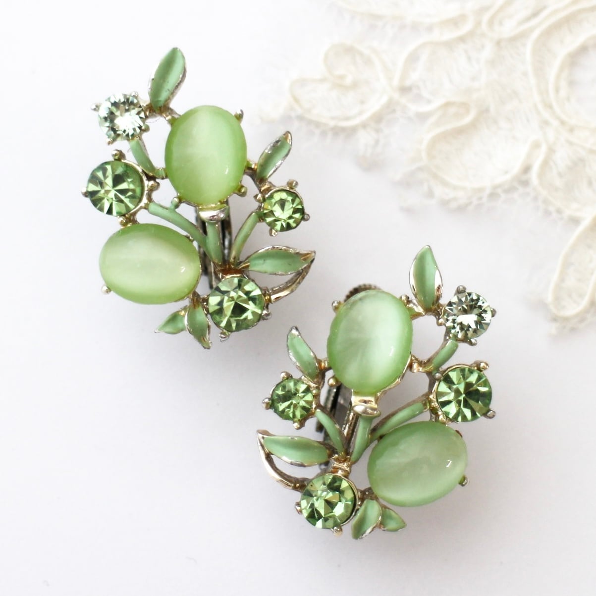 Lucy & Matilda.｜アンティーク・ヴィンテージアクセサリー通販