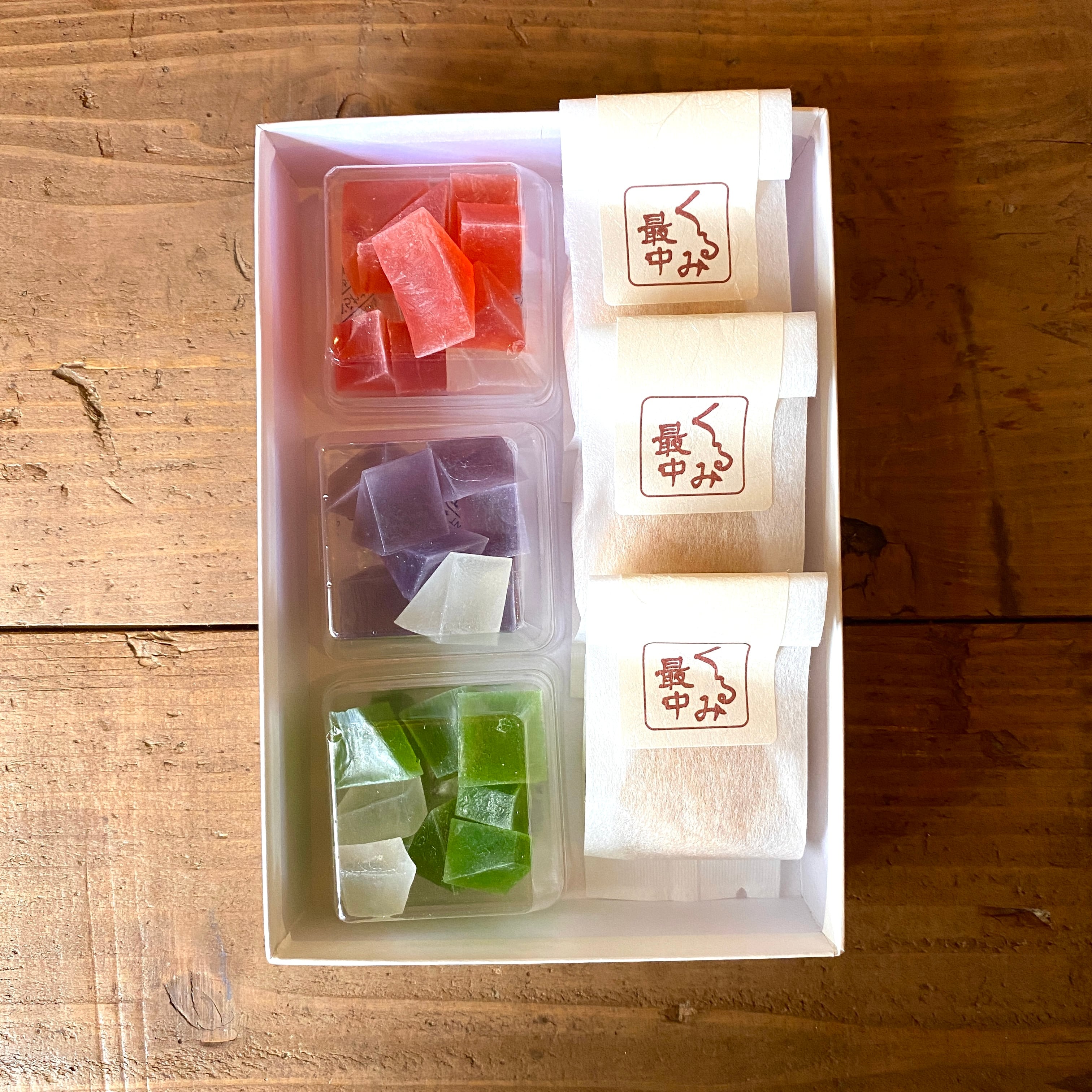 くるみ最中とにじいろ琥珀の詰合せ | 中津菓子 かねい