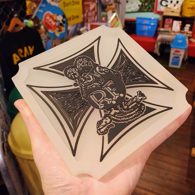 RatFink/ラットフィンク ラバートレイ◆Iron Cross グローインザダーク◆アメリカン雑貨　小物入れ　トレイ
