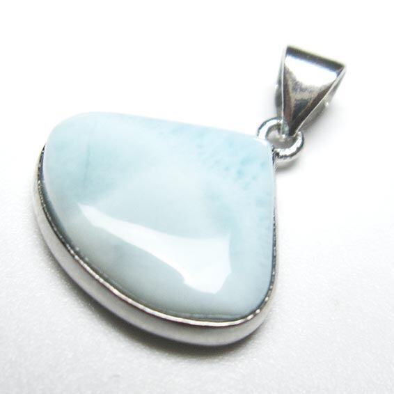 ラリマー ペンダント 一点物 メール便可 [M便 1/20] 112-11572