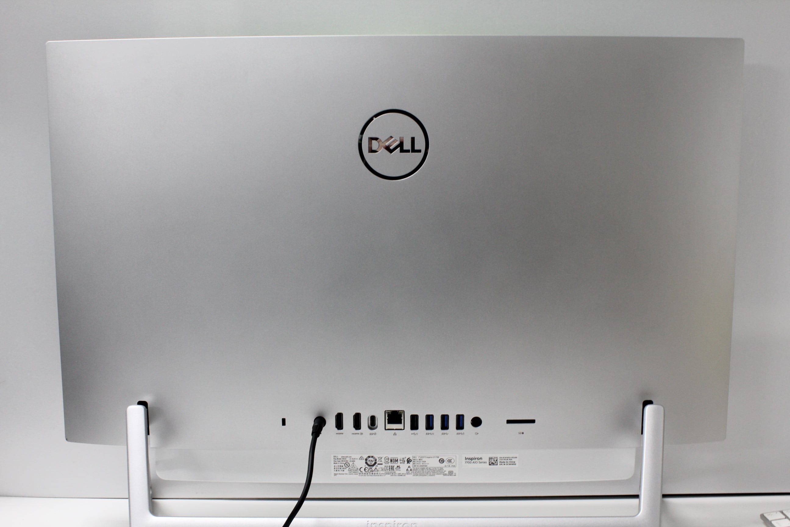 中古一体型デスクトップPC】Dell〈Inspiron 7700 AIO〉Intel Core i7