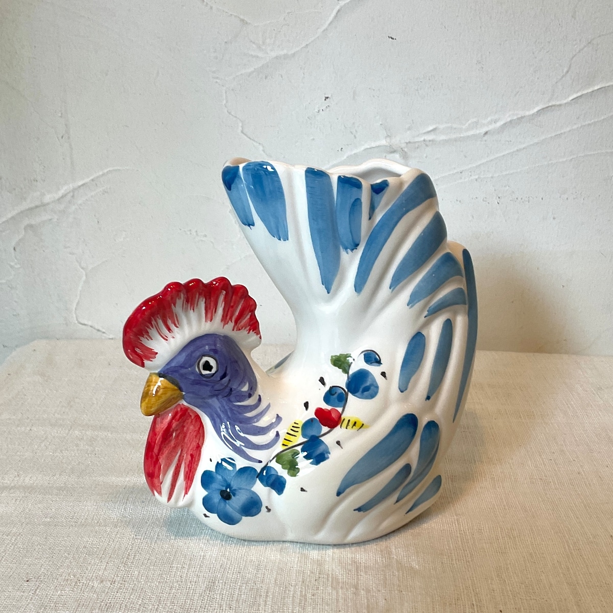 イタリア陶器】にわとり花瓶（水色） | 照明＆エシカルライフスタイル 