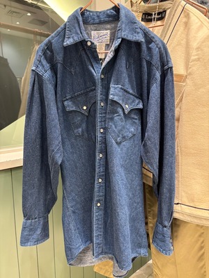 ◾︎ 80’s denim shirt for Reika sama ◾︎