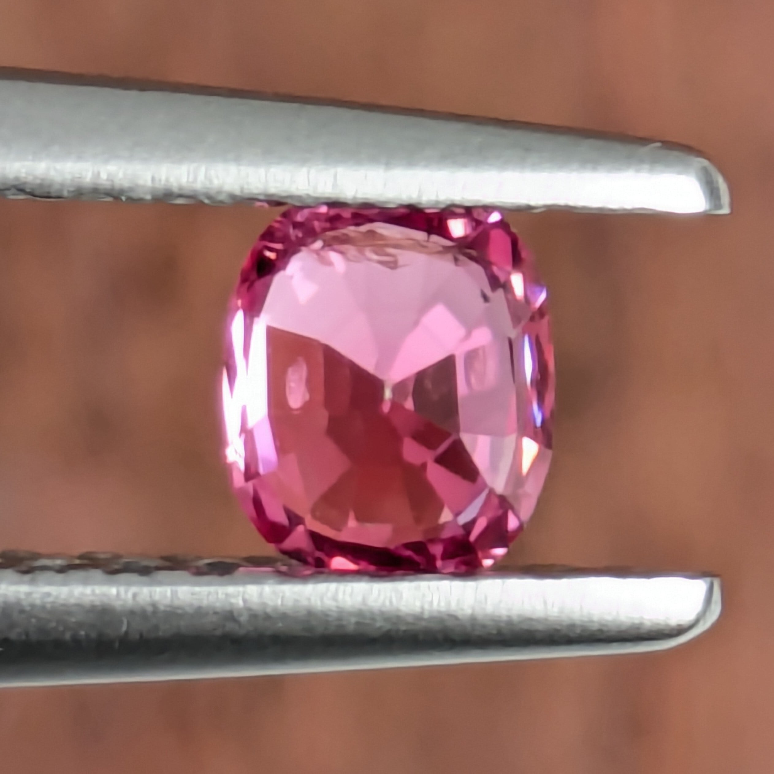ピンクスピネル ルース ミャンマー・モゴック産【0.32ct】PRO208442