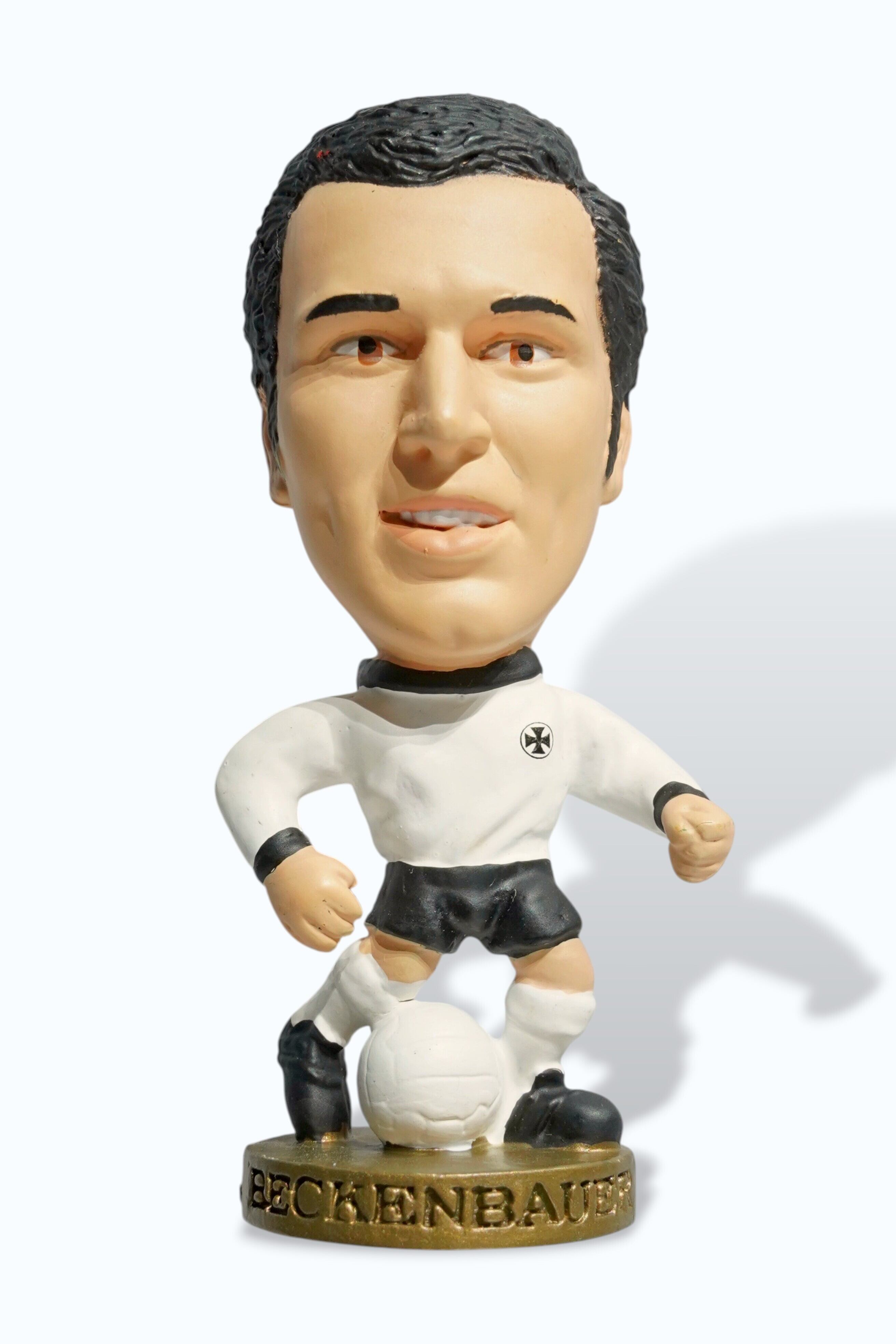 Franz Beckenbauer / フランツ・ベッケンバウアー / West Germany No.4仕様 / Corinthian ProStars Club Gold World Greats Set B / CG090 / 1999 / Gold Base