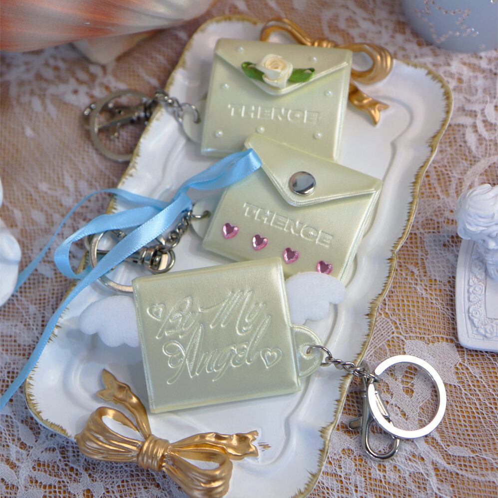 ✱希少✱✨　AMEX　✨センチュリオン✨ダイヤモンド入り✨　キーホルダー✨非売品 アメックス センチュリオン キーホルダー - メルカリ