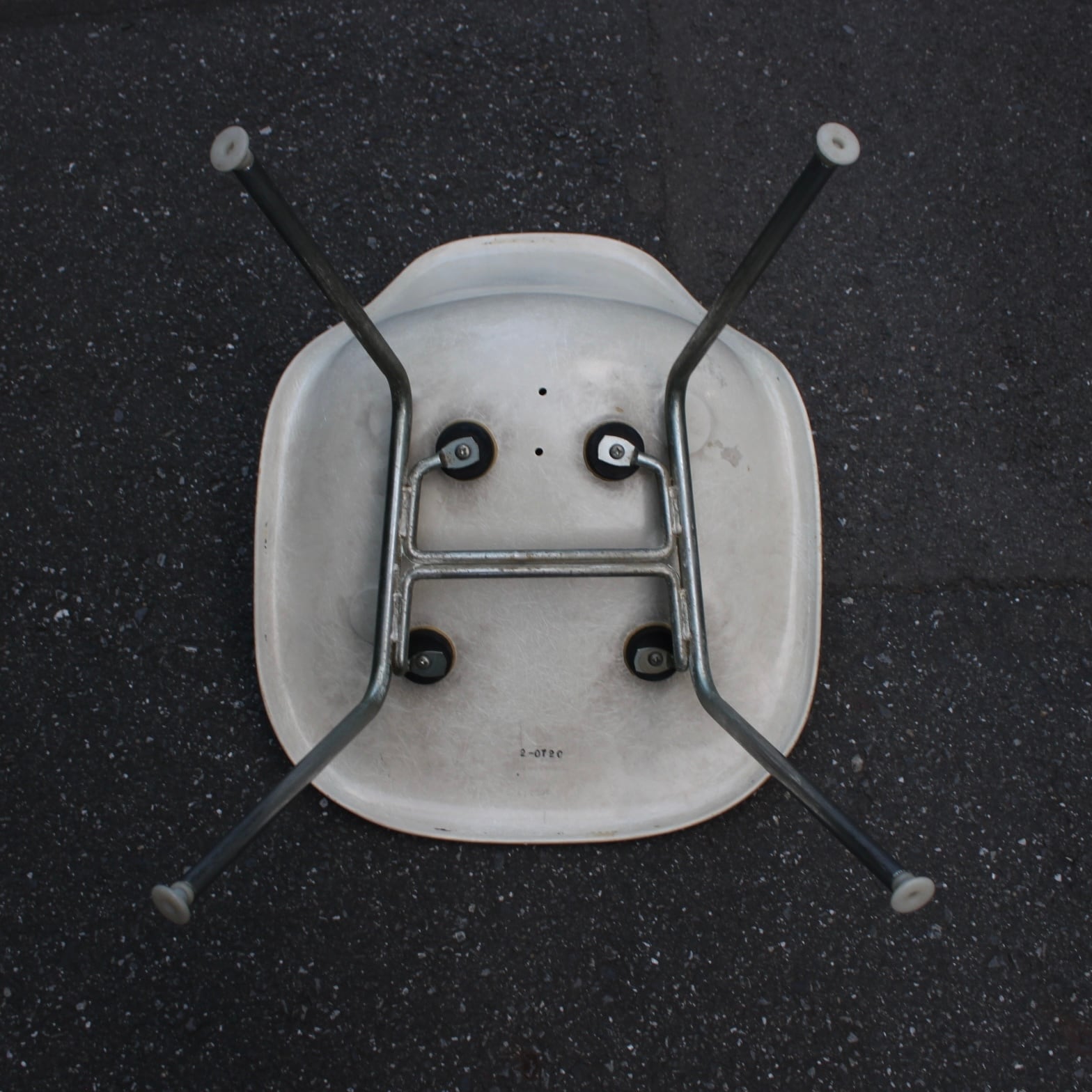 Herman Miller Hベース イームズシェルチェア ホワイト ヴィンテージ