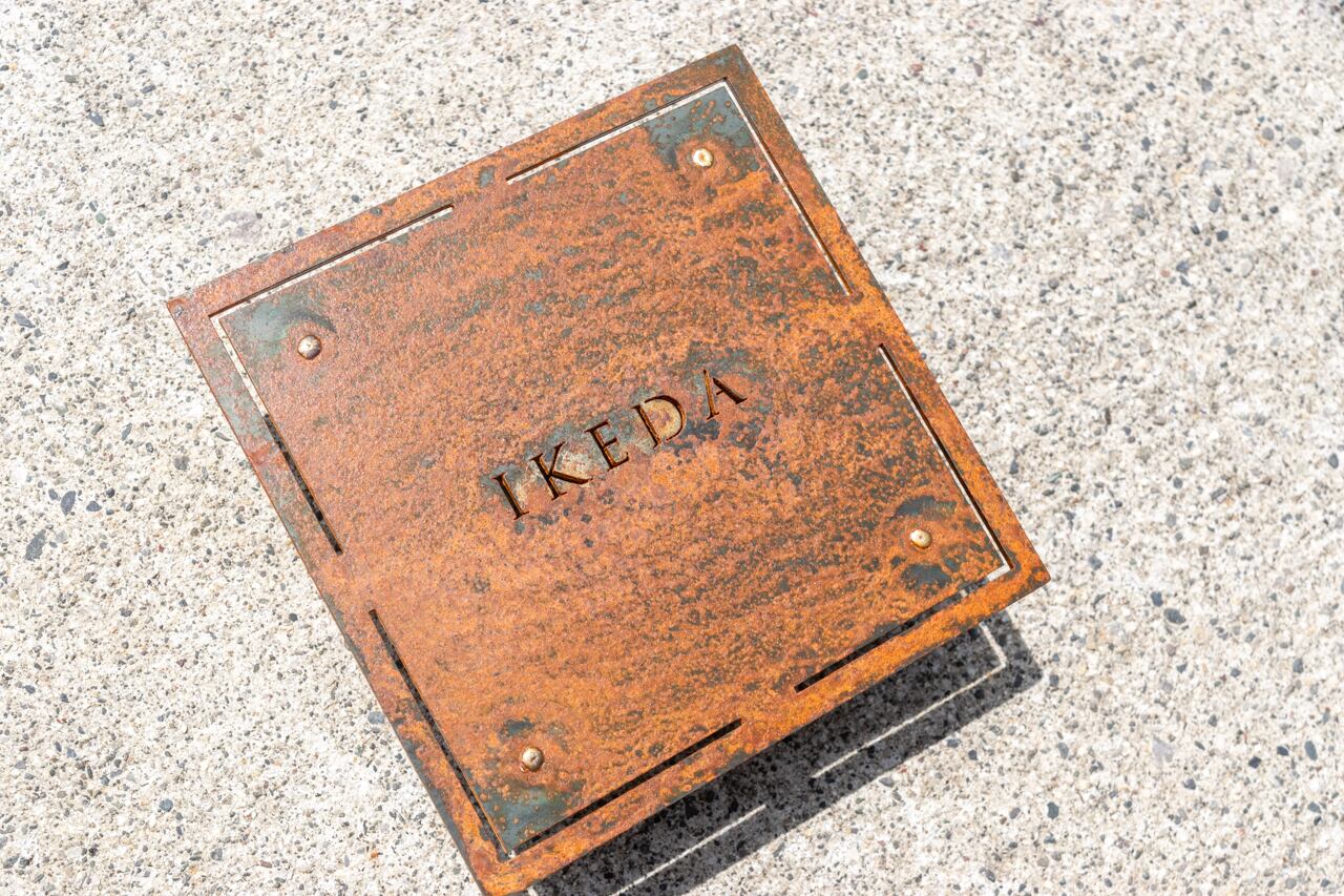 錆びた鉄板 絵画 看板 黒板 メニュー オブジェ 古道具