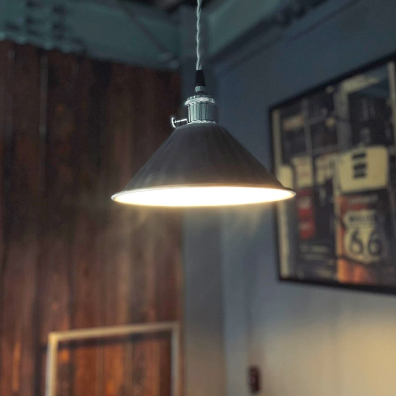 ヴィンテージシェード グレー △ | INDUSTRIAL WORKS