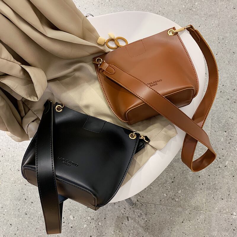 スタイルスタンダードショルダーバッグ レトロ メッセンジャーバッグ 手作りハンドバック20102309876