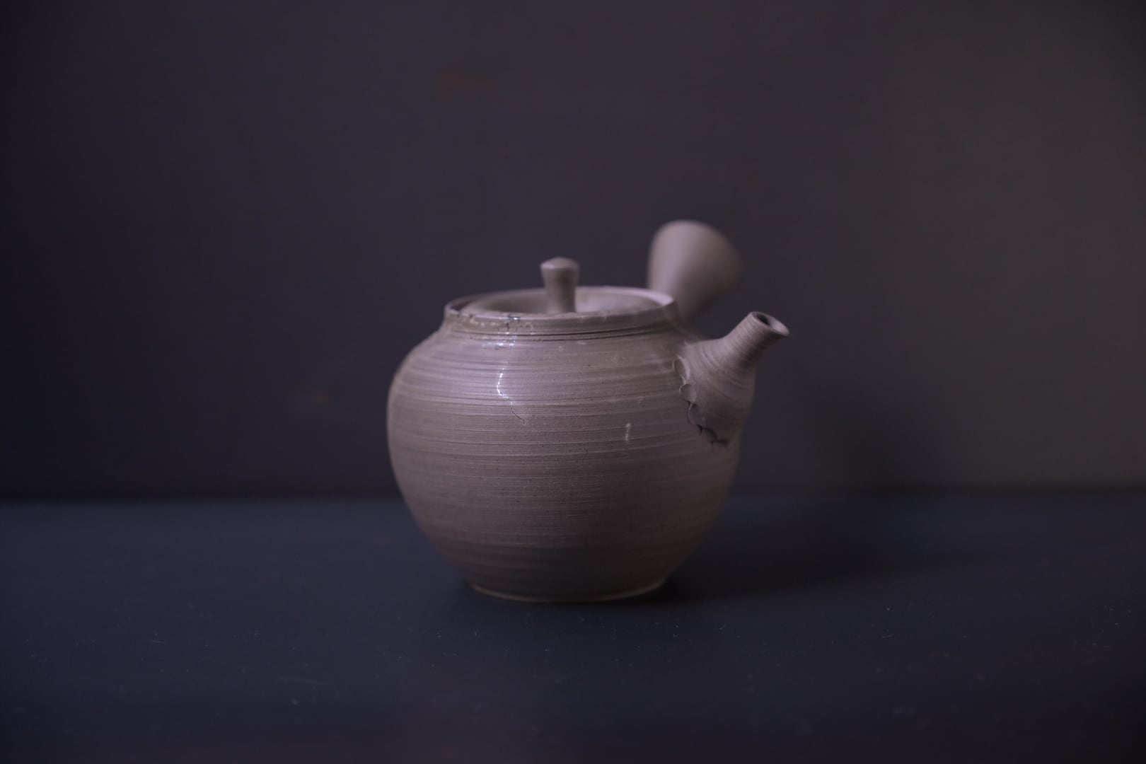 水野博之 窯変白藻掛急須(すじ引)