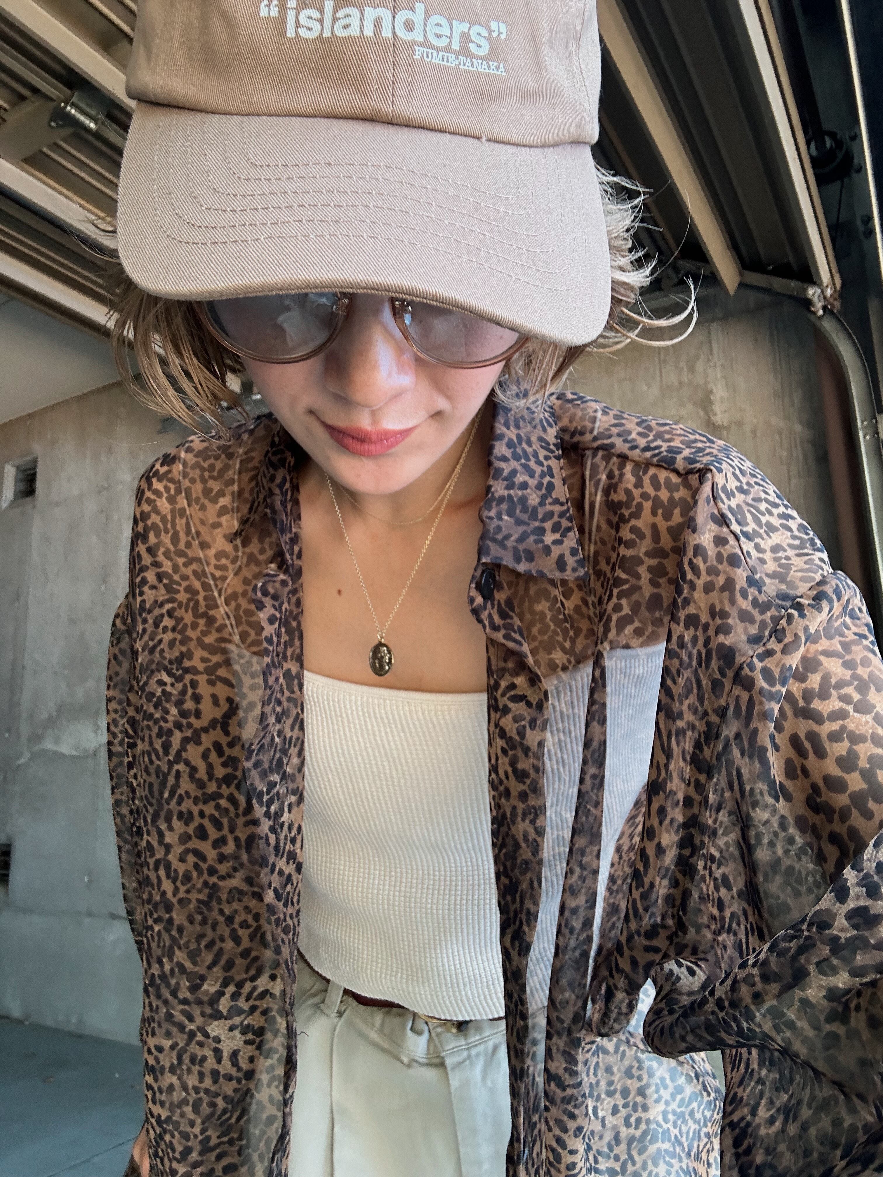 (SH1171)leopard pattern sheer shirt