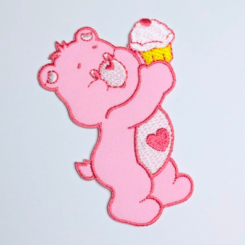 送料無料！ ☆刺繍アイロンワッペン☆【 Care Bears（ ケアベア