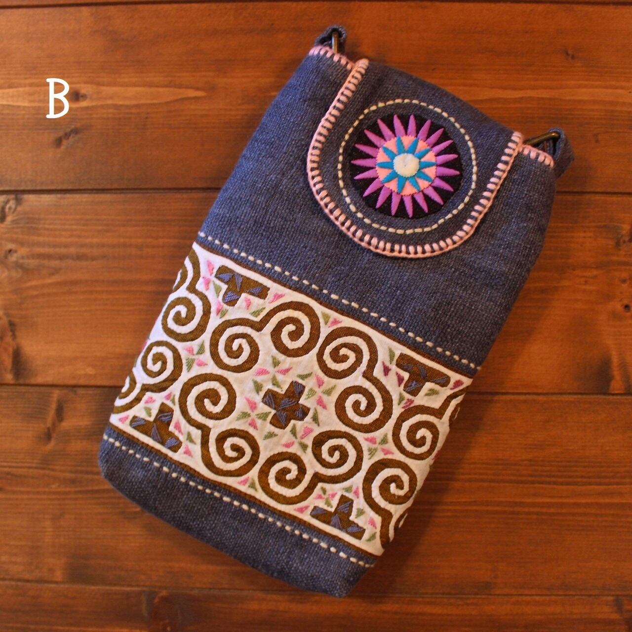 モン族刺繍ポシェット | タイの民族刺繍雑貨・衣料スアイチャイ
