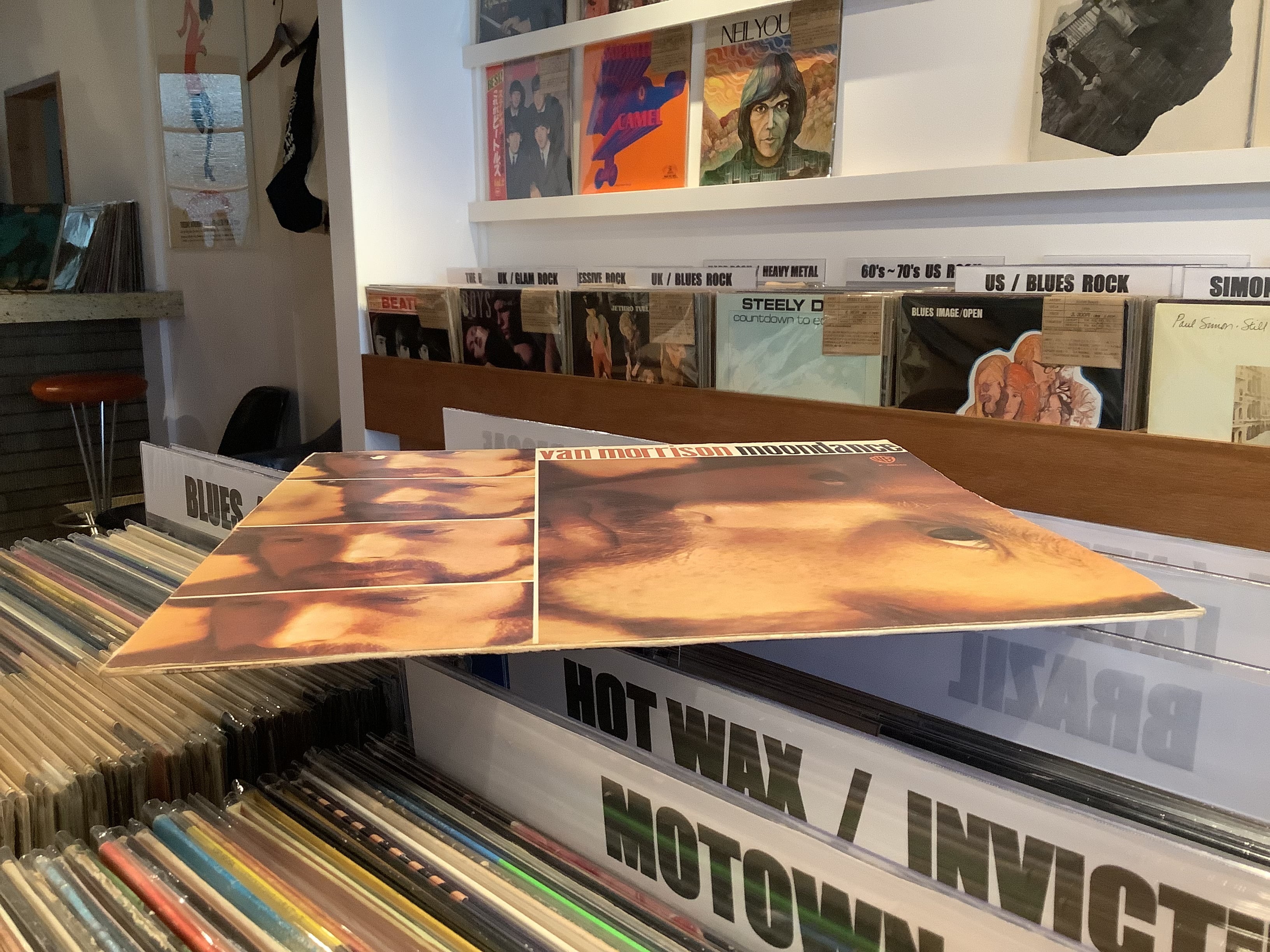 VAN MORRISON / MOONDANCE | Plastic Soul Records