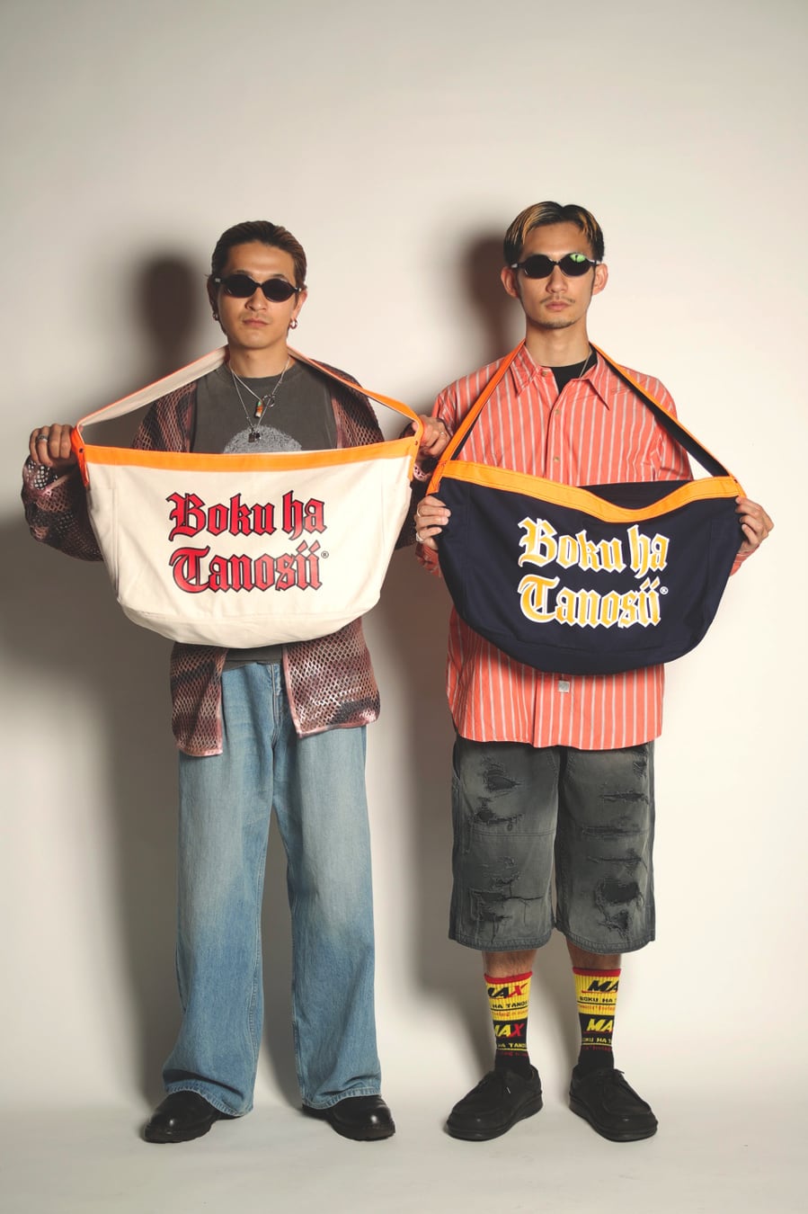 BOKU HA TANOSII ／ OLD ENGLISH ニュースペーパーBAG 