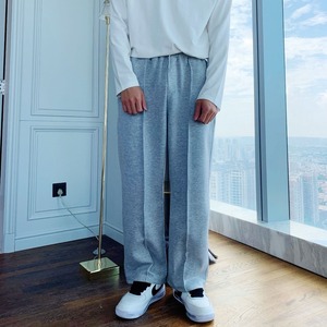 ルーズストレートセンタープレスパンツ　MT0530002