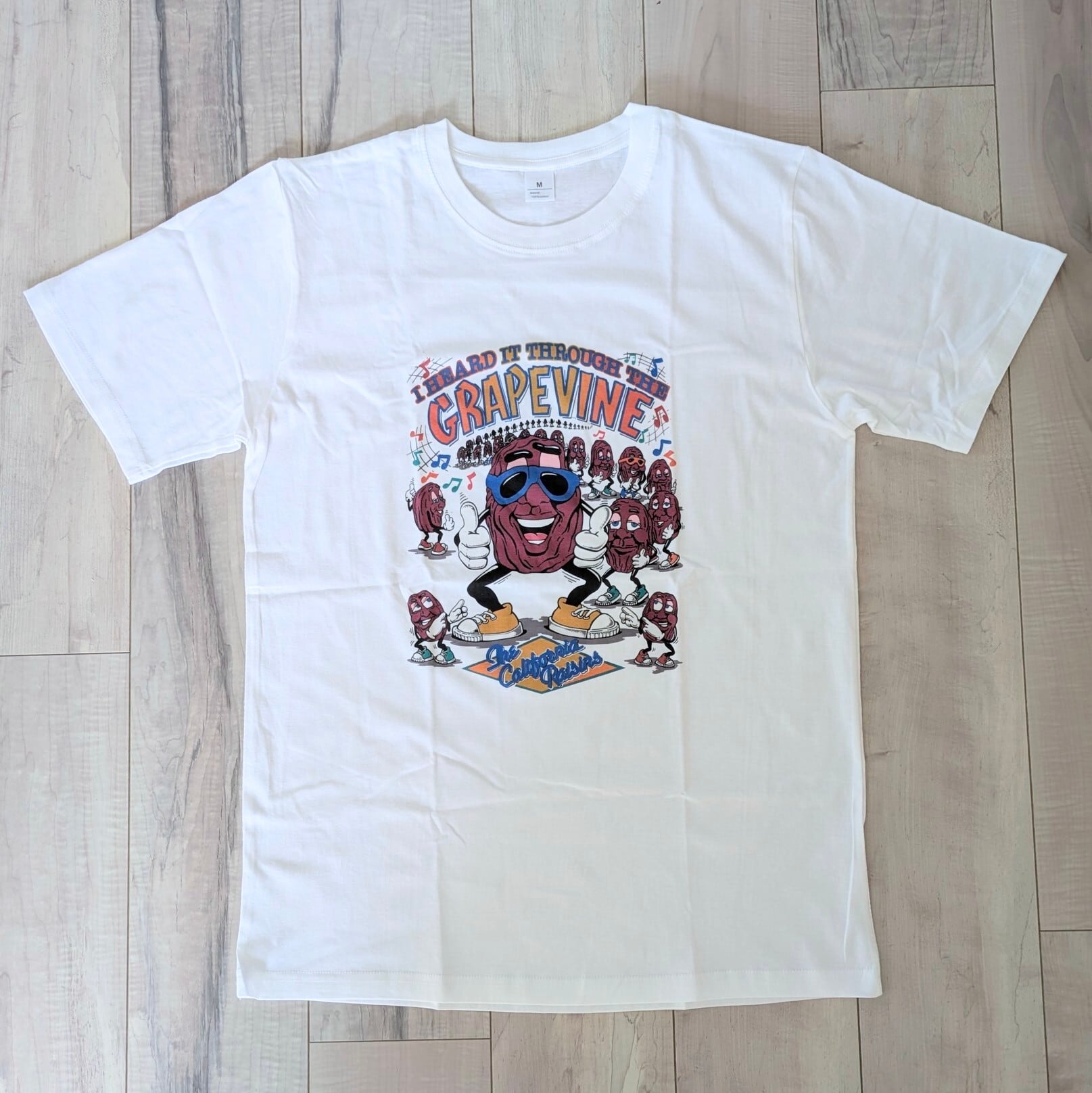 ♧【 California Raisins（ カリフォルニアレーズン ）】『 GRAPE VINE 』 Tシャツ〚アメリカン雑貨 アメトイ〛