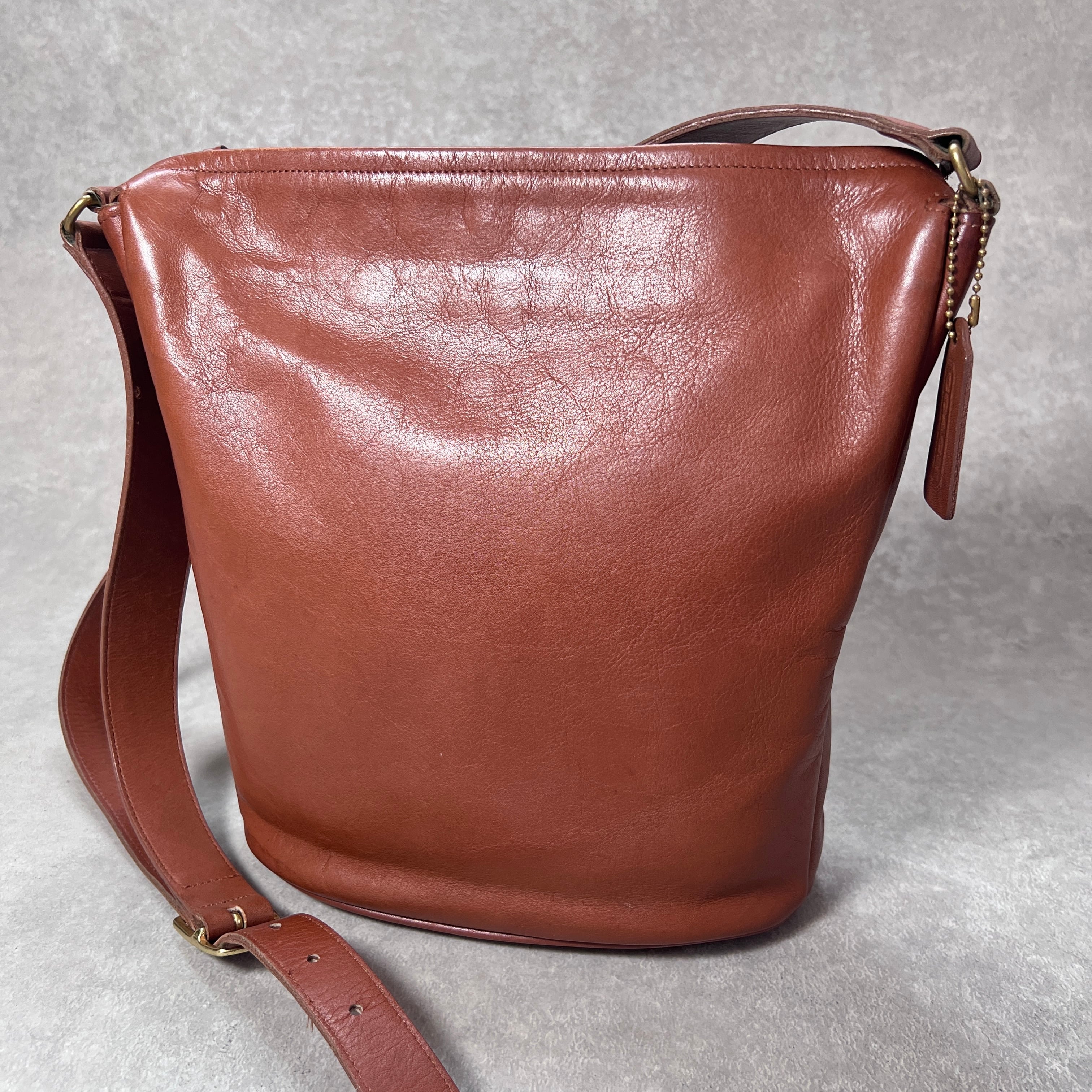 USED】COACH ショルダーバッグ《 80s USA製 オールドコーチ 4128 タン