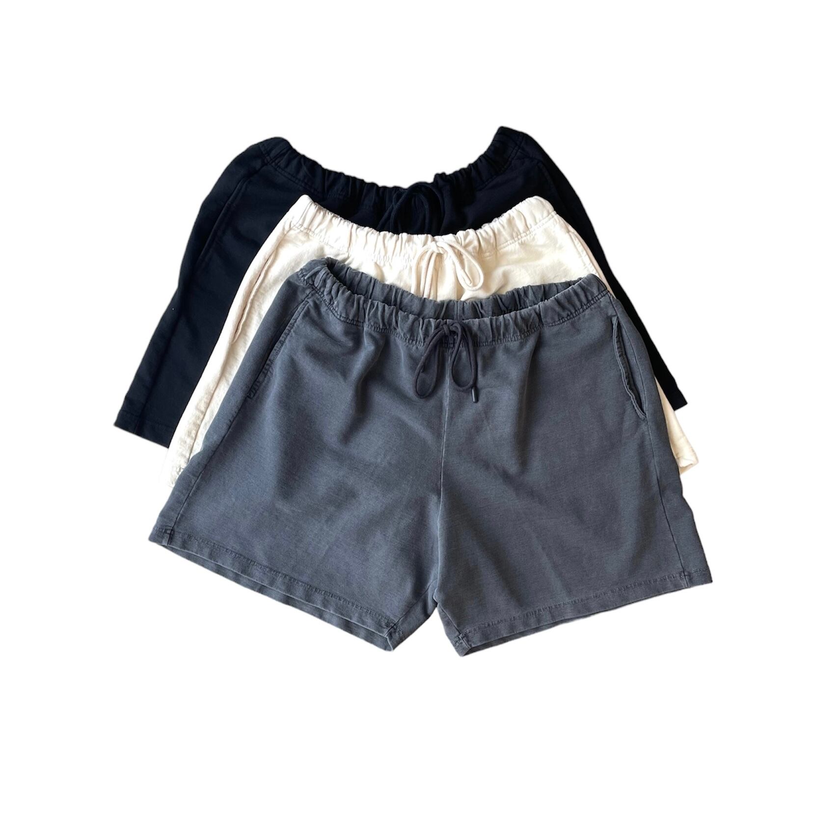 garment ファッション 美品 DIGAWEL Shorts (garment dye) サイズ2