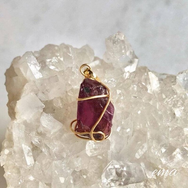 【希少・超美石】ロードライトガーネット　18金　ペンダント 　3150