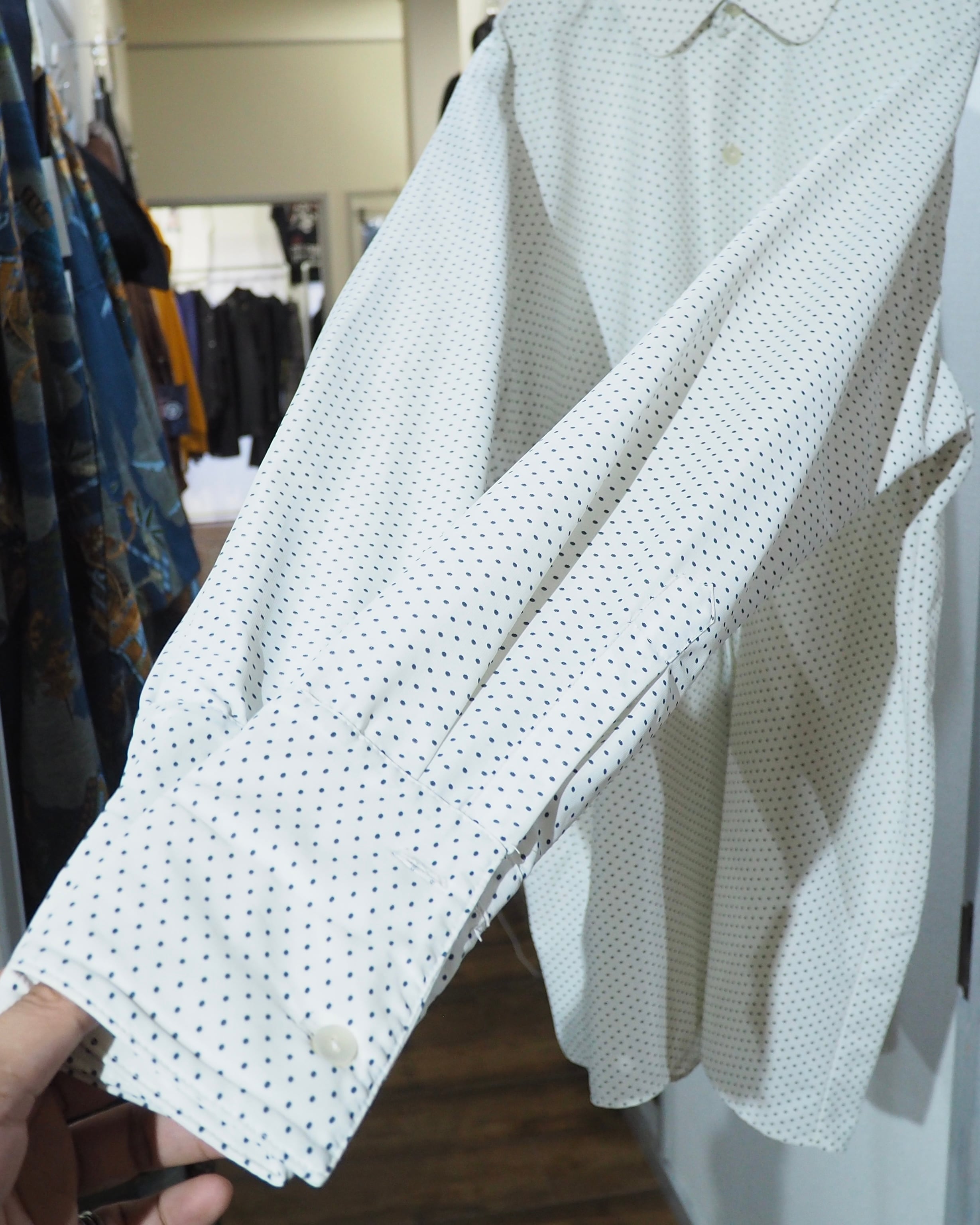 1970s ” Nyltest ” Dot pattern vintage Drape loose shirt
