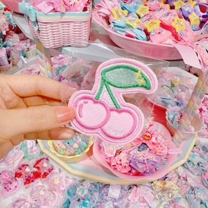 【C1】4-62クリップブローチ