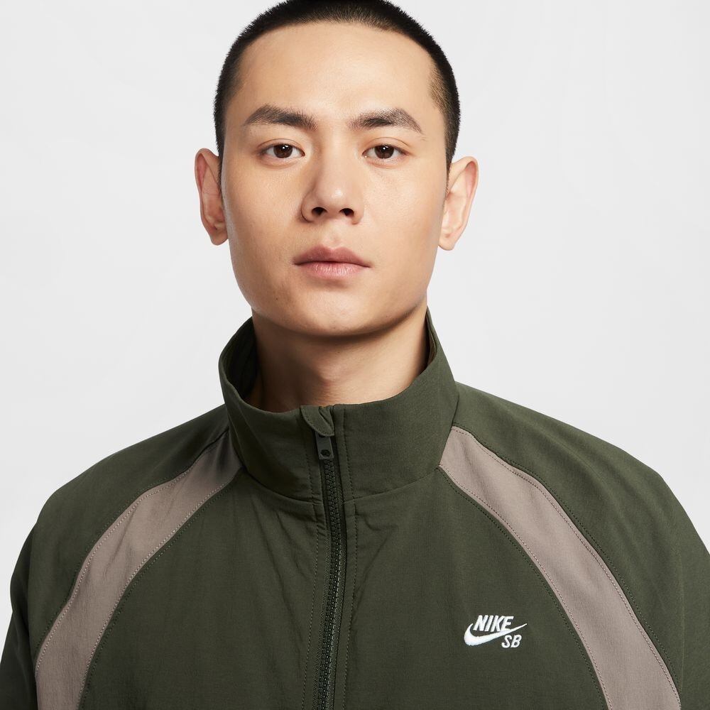 NIKE SB / FULL-ZIP WOVEN SKATE JACKET | LATITUDE 