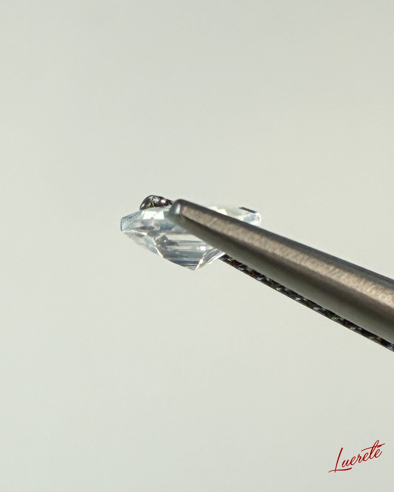 Natural Blue Moonstone 0.25ct  Loose Gemstone 天然ブルームーンストーン 0.25ct  ルース【LE-0073】