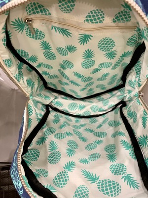 Whole Foods Market パイナップルリュック