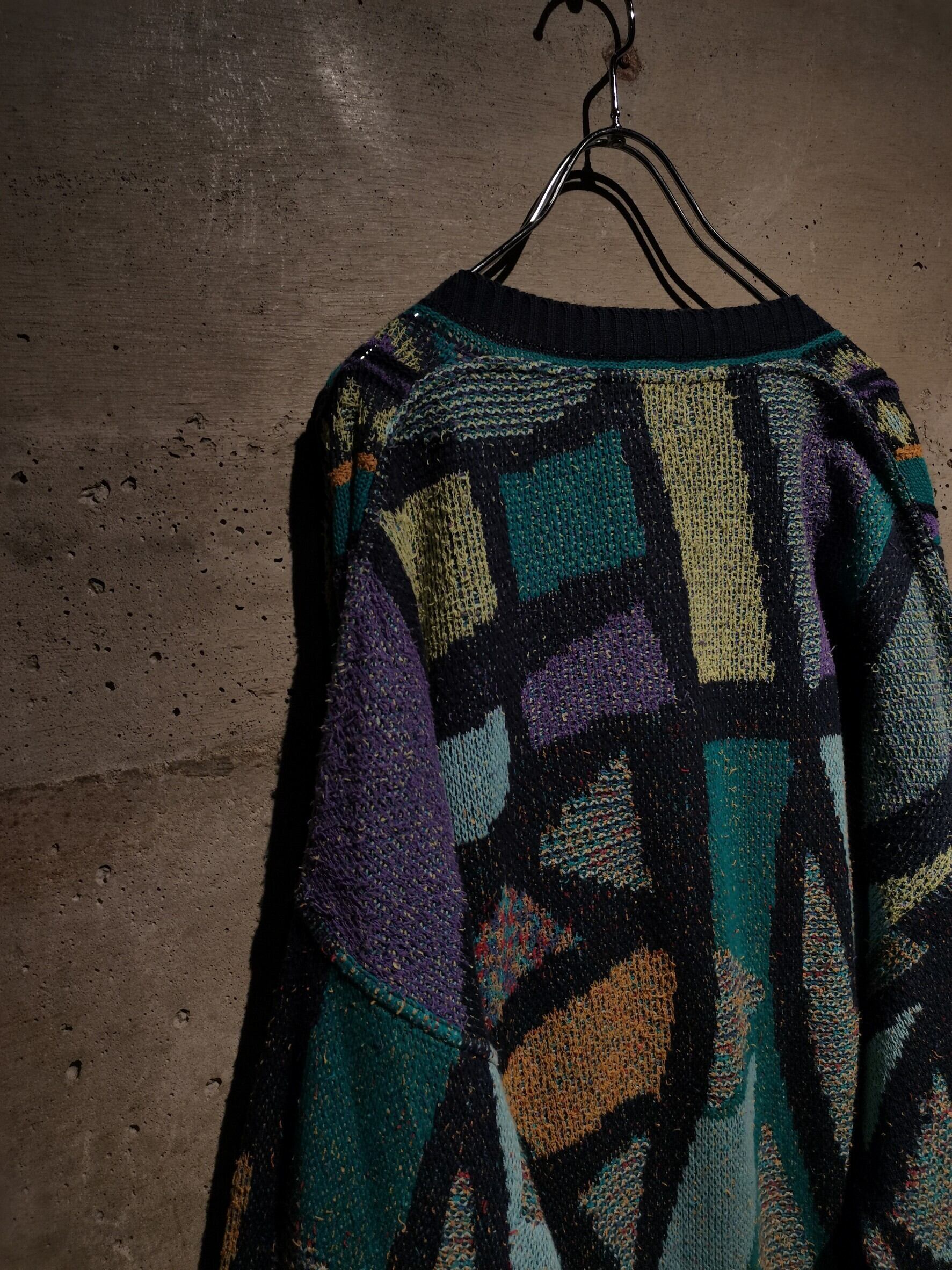 Caka】Special Multi Color Vintage 3D V-Neck Knit | Caka(カカ 
