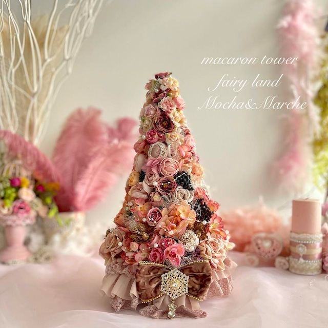 白い木の葉が舞うクリスマスリース❁ やぼったい