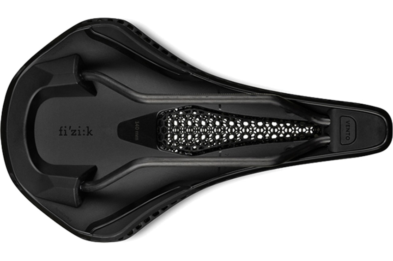 Fizik VENTO ARGO R1 ADAPTIVE 150mm サドル